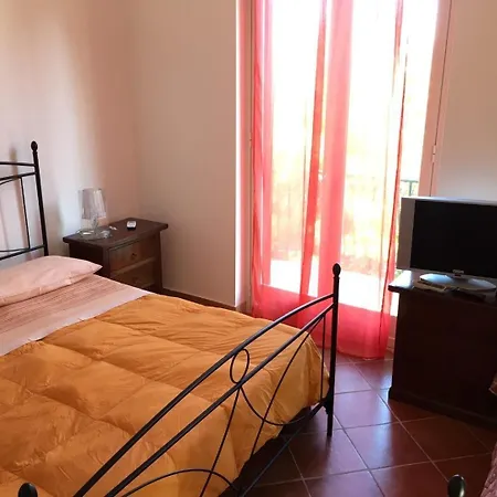 Zia Febronia Couette-café 3*